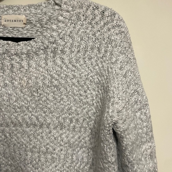 Dreamers Women's‎ Light Gray Knit Sweater size small - Picture 3 of 7